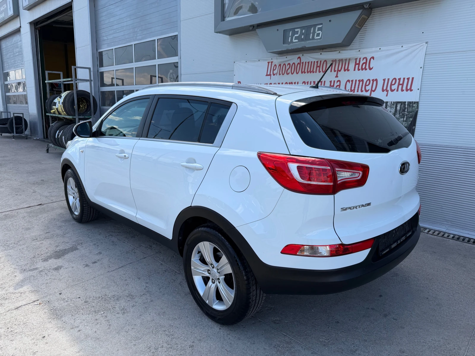 Kia Sportage 1.7CRDI, снимка 5 - Автомобили и джипове - 55235797