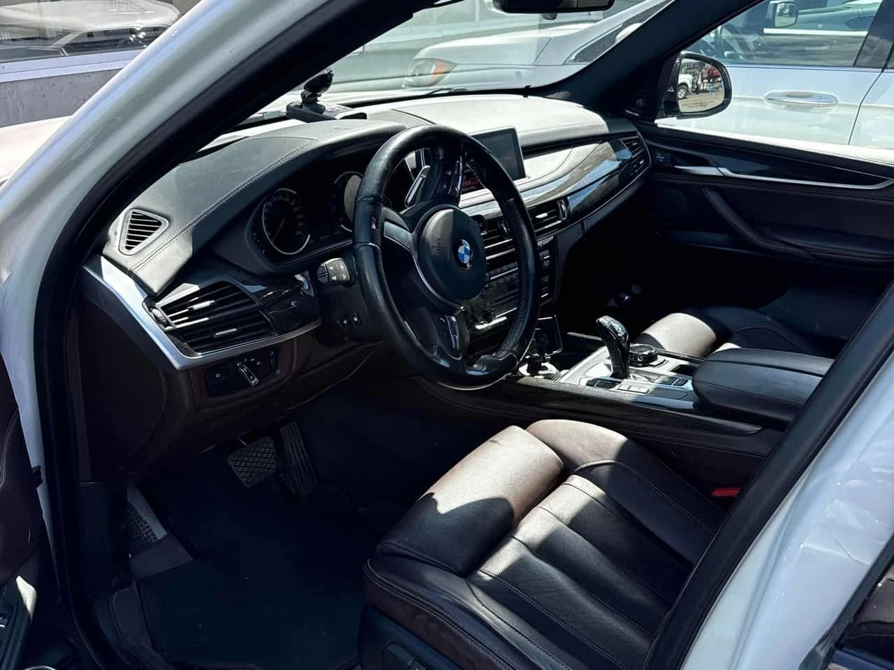 BMW X5 * xDrive35i * M Sport * CARFAX * , снимка 5 - Автомобили и джипове - 55541554