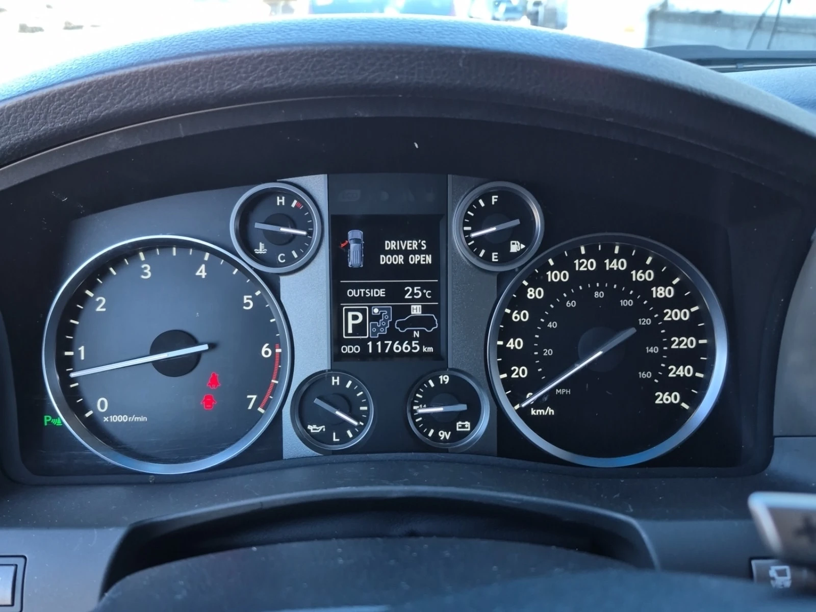 Lexus LX 570 5.7L  4WD 4DR / CARFAX /  | Mobile.bg � ����������� 9