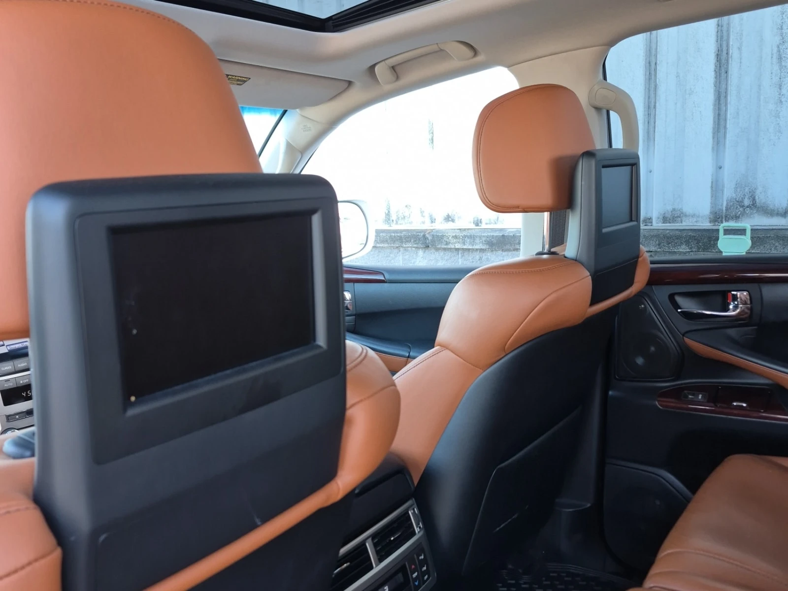 Lexus LX 570 5.7L  4WD 4DR / CARFAX /  | Mobile.bg � ����������� 14