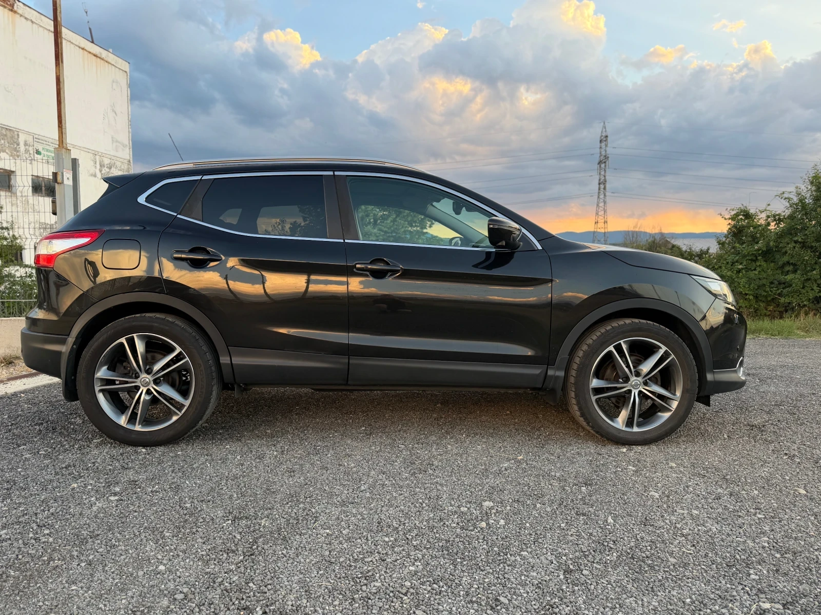 Nissan Qashqai 1.5dci/tekna/panorama/лизинг, снимка 7 - Автомобили и джипове - 56184278