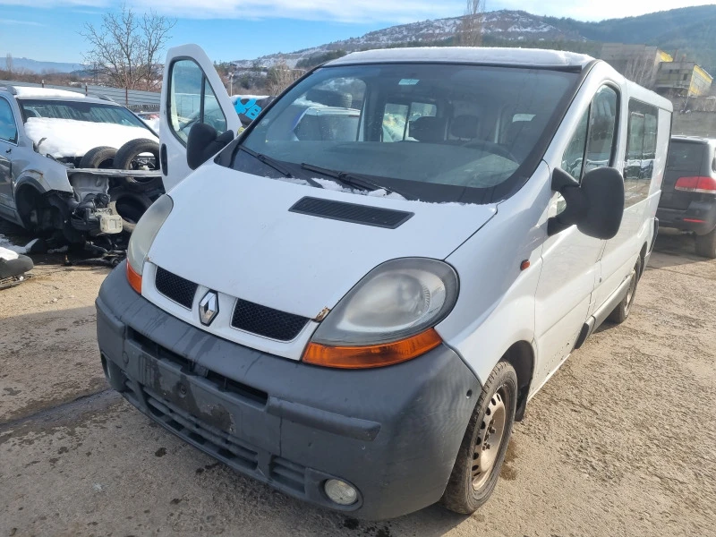 Renault Trafic 1.9dci-101ks-2006god-На части!!!, снимка 2 - Бусове и автобуси - 47402326