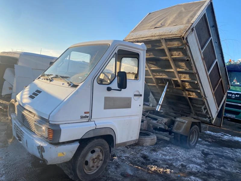 Renault Master Самосвал, снимка 1 - Бусове и автобуси - 46808730