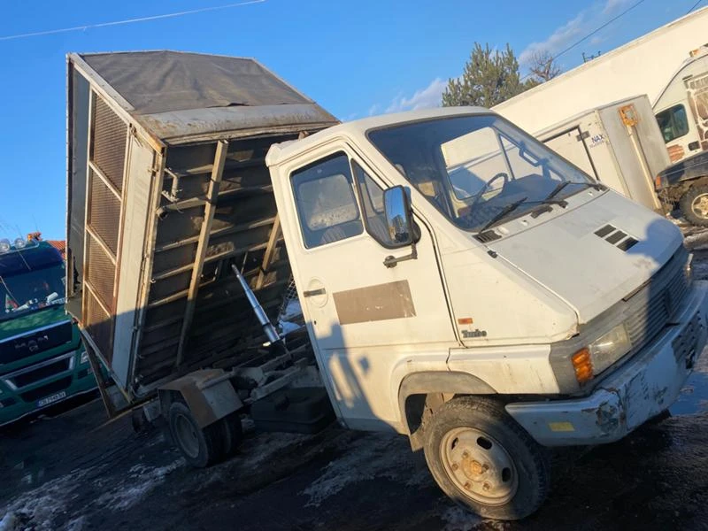 Renault Master Самосвал, снимка 9 - Бусове и автобуси - 46808730