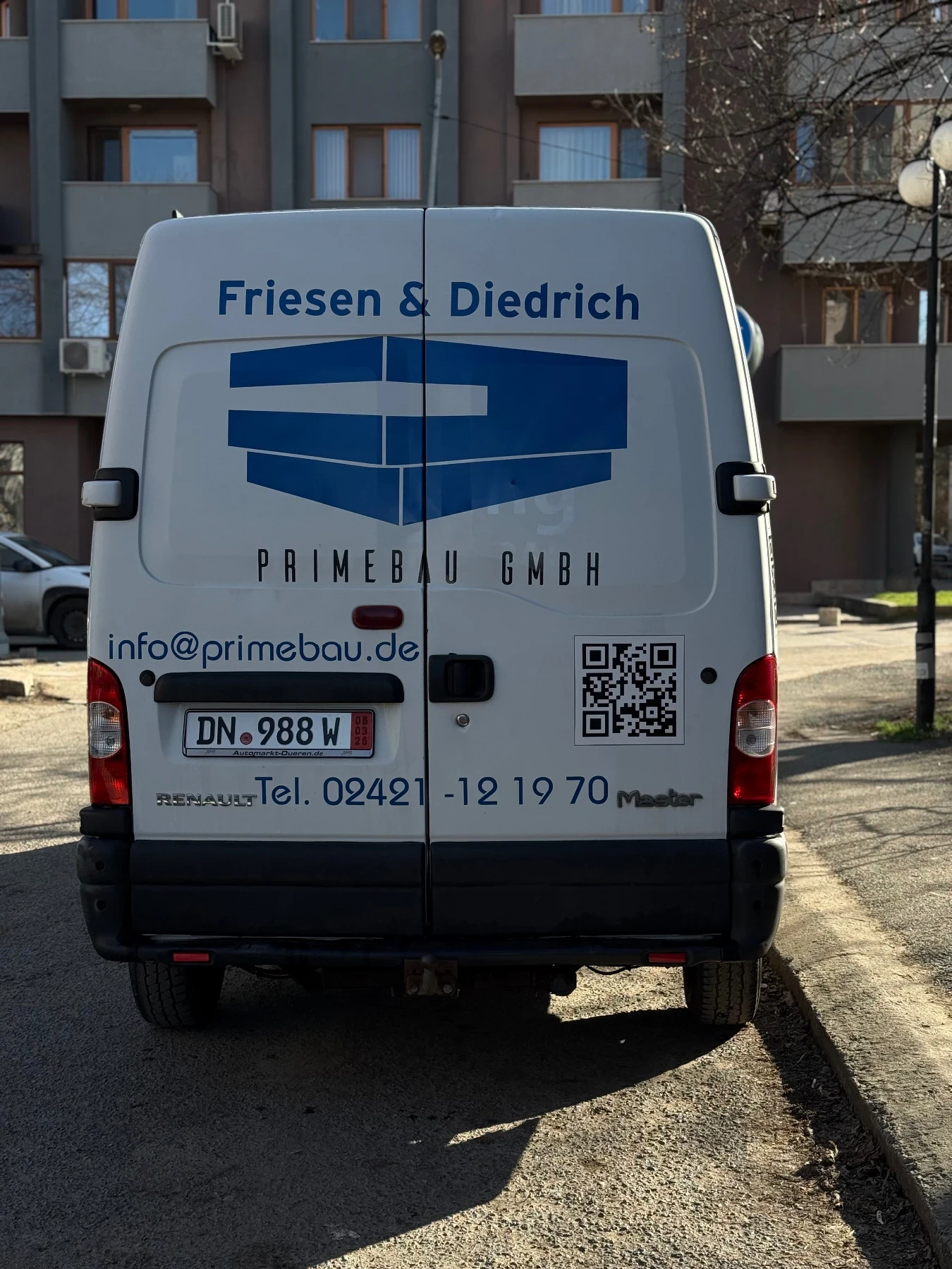 Renault Master 2.5D, снимка 4 - Бусове и автобуси - 54403897