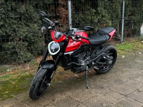 Ducati Monster 937