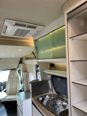 Кемпер HYMER / ERIBA La Strada Nova M, снимка 13