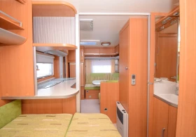 Каравана Wilk S3 450FS Birthday Edition+ Климатик/Форселт, снимка 17