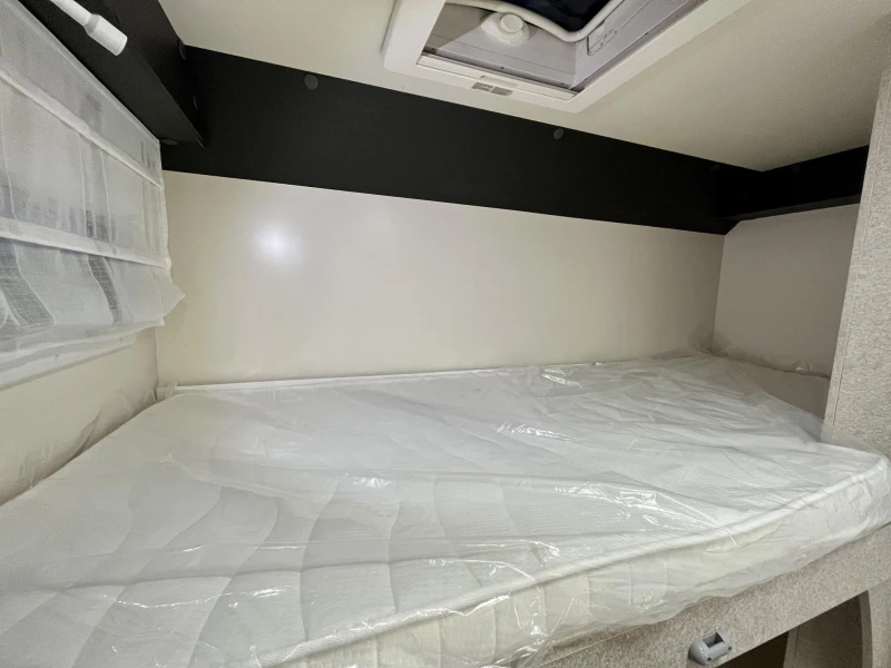 Кемпер McLouis Glamys 7 МЕСТА Ducato , снимка 13 - Каравани и кемпери - 51798428