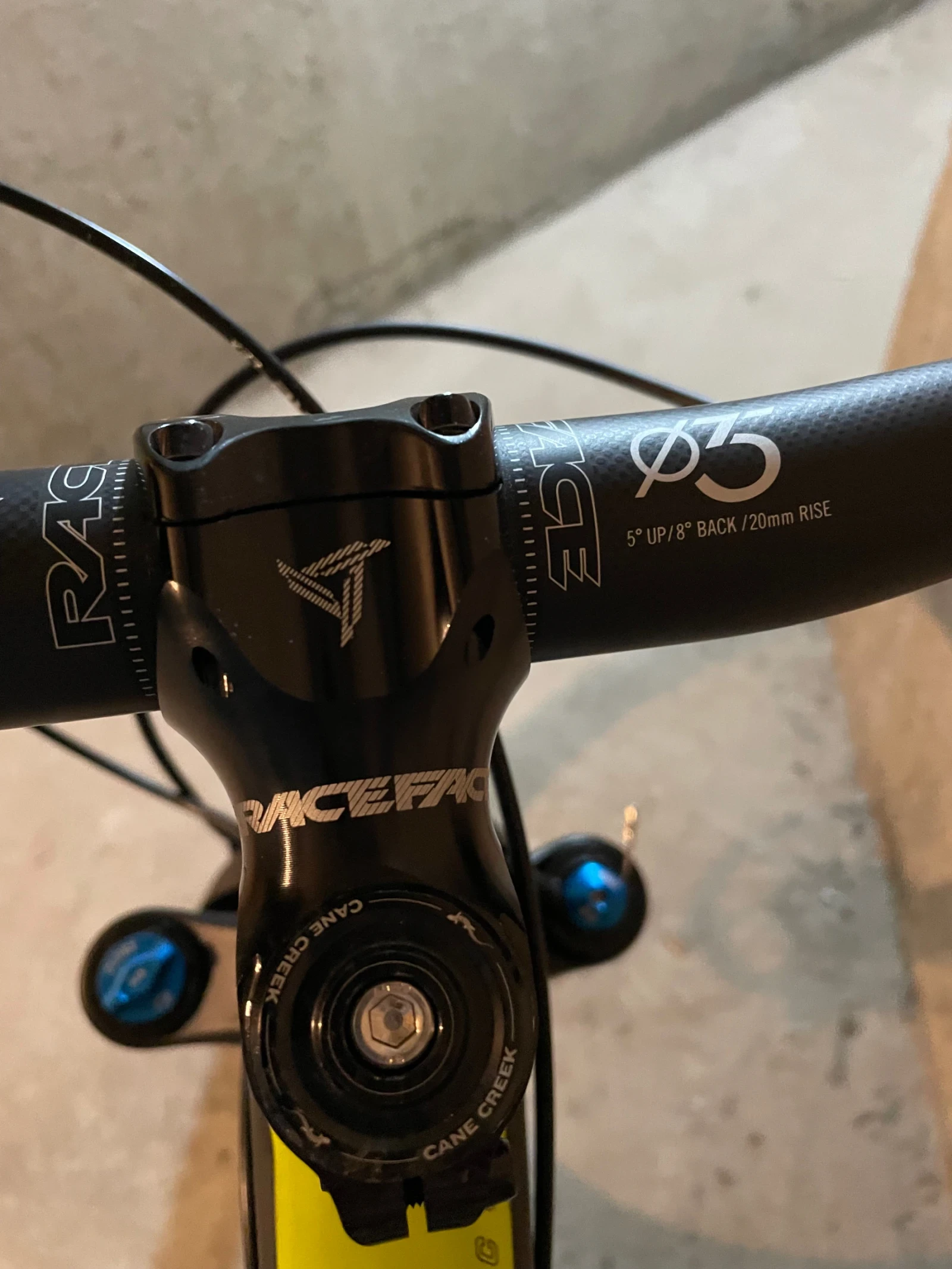 ��������� Tall boy CC | Mobile.bg � ����������� 13