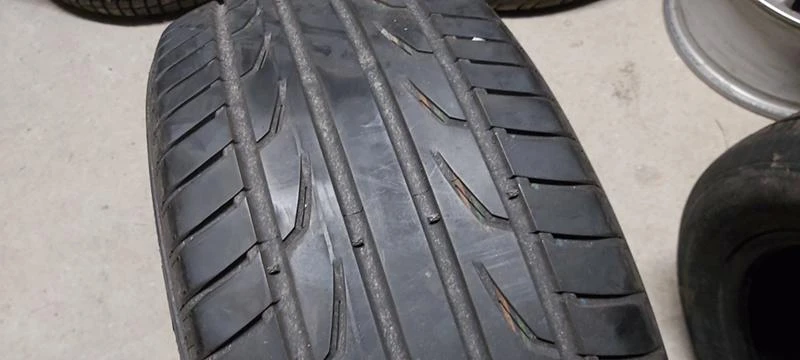 Гуми Летни 245/45R18, снимка 3 - Гуми и джанти - 30949760