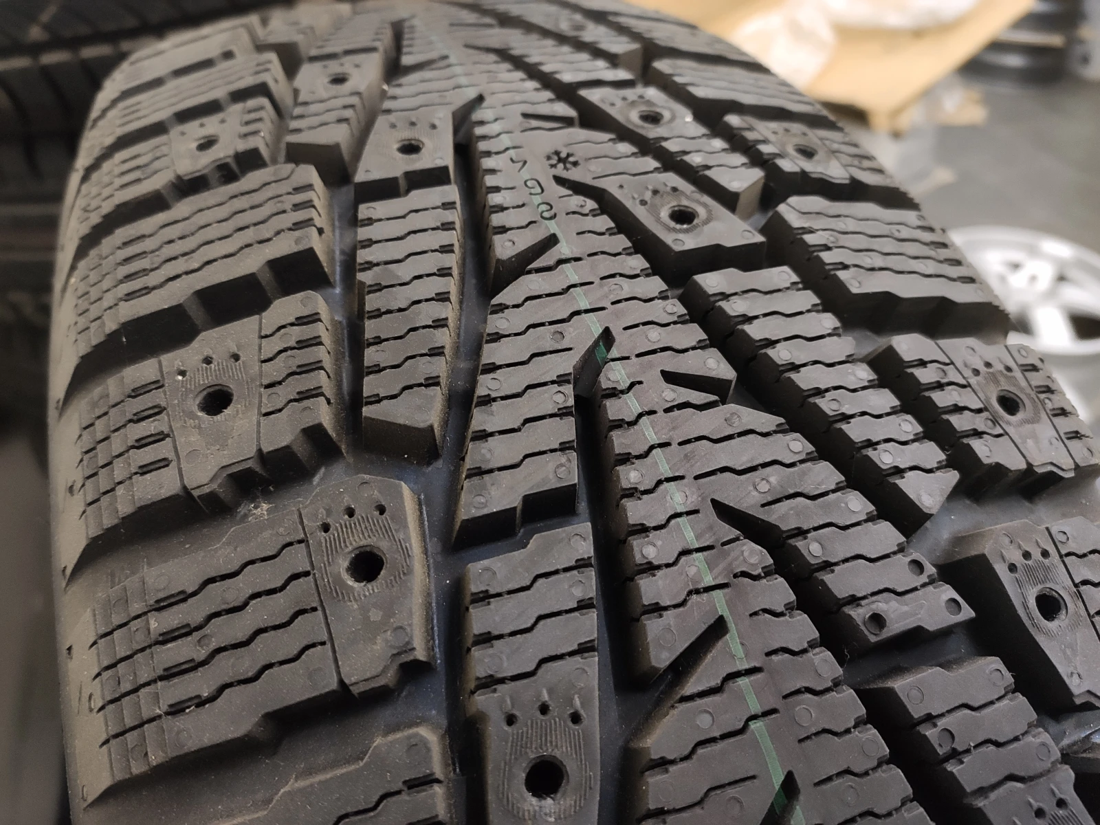  225/70R16 | Mobile.bg   2