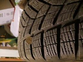 Гуми Зимни 255/50R19, снимка 2 - Гуми и джанти - 47952888