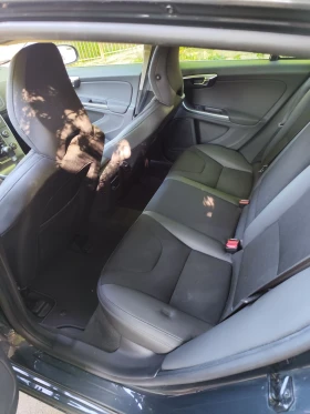 Volvo V60 D4 2.0D(163hp)(5-Цилиндъра)Momentum!Обслужен!!!, снимка 8