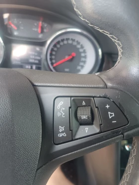 Opel Astra Gs-line 1.2Turbo, снимка 9