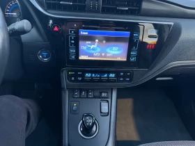 Toyota Auris  1.8 Hybrid Lounge, снимка 13