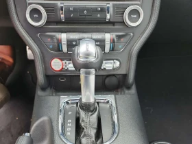 Ford Mustang * EcoBoost Premium * CARFAX * ОПЦИЯ ЗА ФИНАНСИРАНЕ, снимка 9