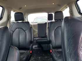 Chrysler Pacifica 3.6l Touring L, снимка 10