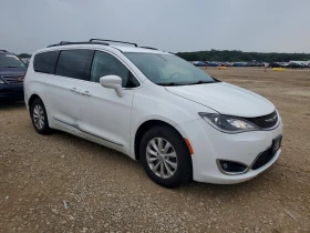 Chrysler Pacifica 3.6l Touring L, снимка 4