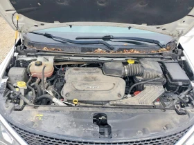 Chrysler Pacifica 3.6l Touring L, снимка 12