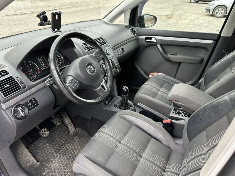 VW Touran Match, снимка 5 - Автомобили и джипове - 44456212