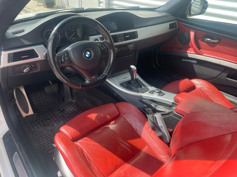 BMW 330 Facelift+ M-packet+ Sport-packet+ 3.0+ 245kc, снимка 9 - Автомобили и джипове - 46388018