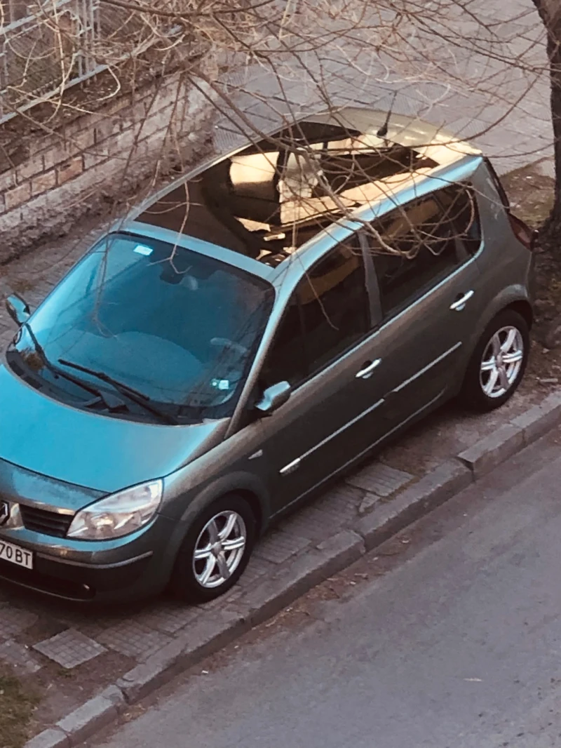 Renault Scenic, снимка 1 - Автомобили и джипове - 47219384