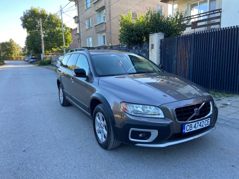 Volvo Xc70 2.4AWD FACELIFT , снимка 3 - Автомобили и джипове - 47439556