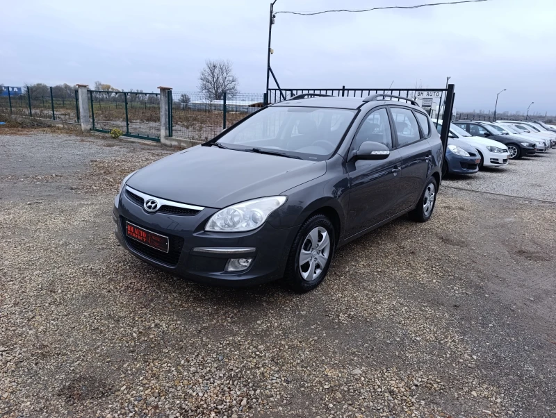 Hyundai I30 1.6CRDi-90кс, снимка 3 - Автомобили и джипове - 47977780