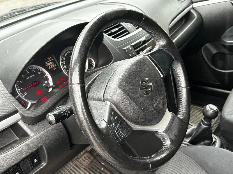 Suzuki Swift 4x4 167000км, снимка 14 - Автомобили и джипове - 48153955