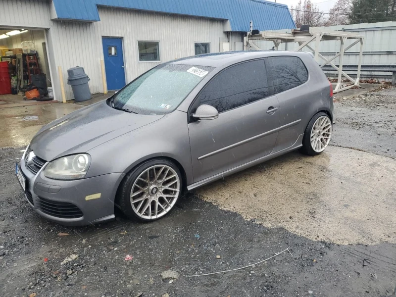 VW Golf, снимка 1 - Автомобили и джипове - 49050875