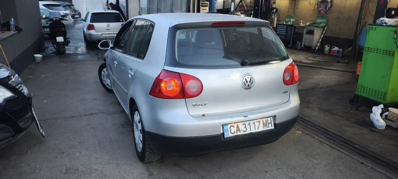 VW Golf 1.9 TDI 105k.c., снимка 5 - Автомобили и джипове - 49578565