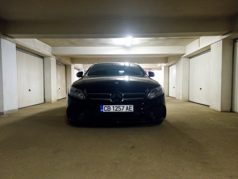 Mercedes-Benz E 300, снимка 6 - Автомобили и джипове - 52530711