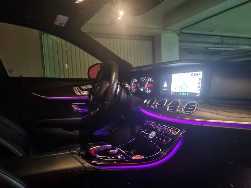 Mercedes-Benz E 300, снимка 10 - Автомобили и джипове - 52530711