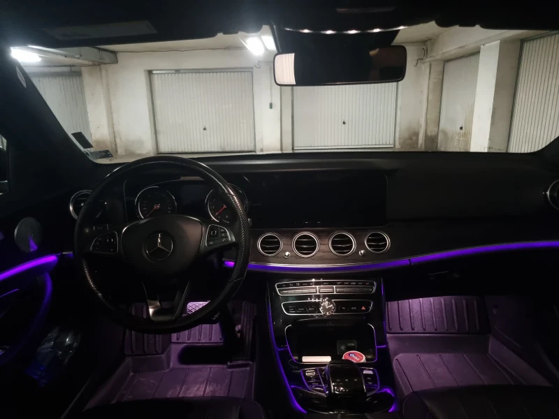 Mercedes-Benz E 300, снимка 8 - Автомобили и джипове - 52530711