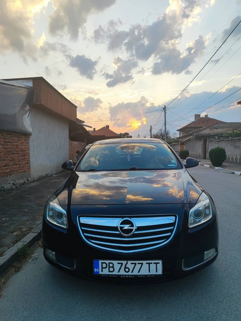 Opel Insignia, снимка 2 - Автомобили и джипове - 51204485