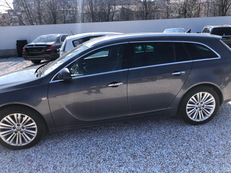 Opel Insignia, снимка 7 - Автомобили и джипове - 51934300