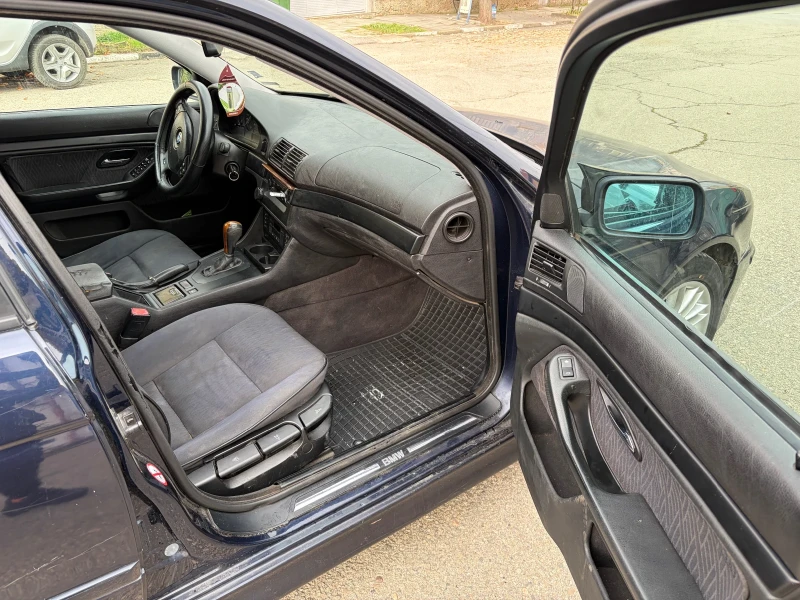 BMW 530, снимка 6 - Автомобили и джипове - 52473405