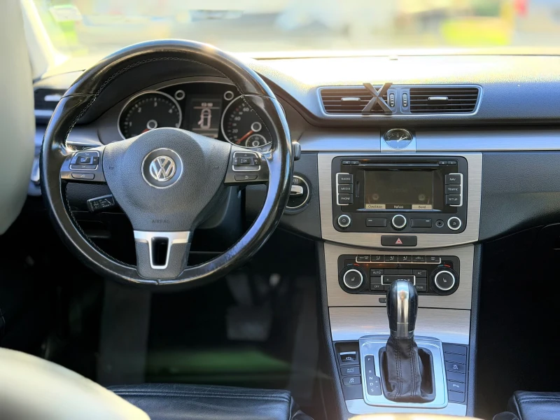 VW Passat 2.0TDI/DSG, снимка 6 - Автомобили и джипове - 52552538