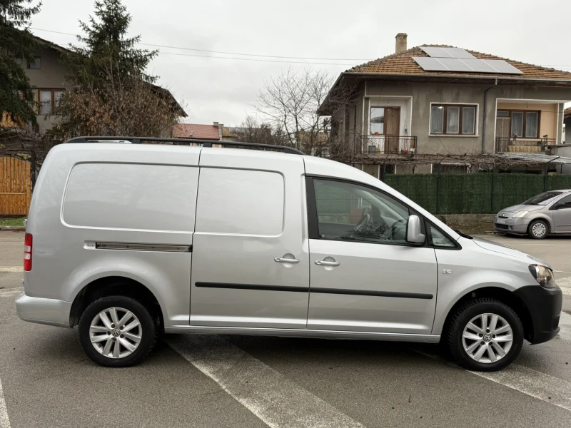 VW Caddy 1.6 TDI Maxi DSG, снимка 6 - Автомобили и джипове - 53088784