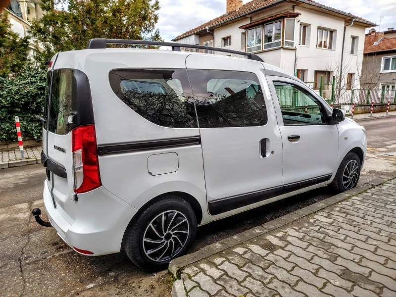 Dacia Dokker 5 места, снимка 6 - Автомобили и джипове - 53117967