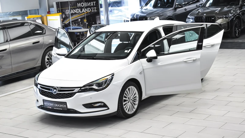 Opel Astra 1.6 CDTi Innovation Automatic - 23900 лв. - 69606974 1