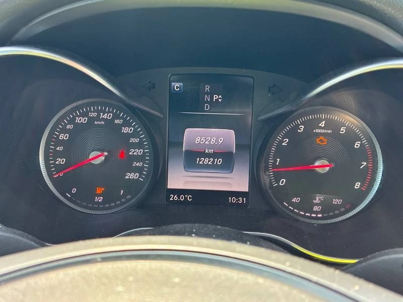 Mercedes-Benz C 300 * 4MATIC * 2 КЛЮЧА * ПОДГРЕВ * КАМЕРА, снимка 11 - Автомобили и джипове - 55800597