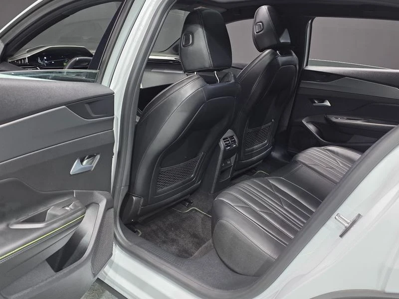 Peugeot 408 КРАЙНА ЦЕНА: 26922 EUR, снимка 12 - Автомобили и джипове - 55966770