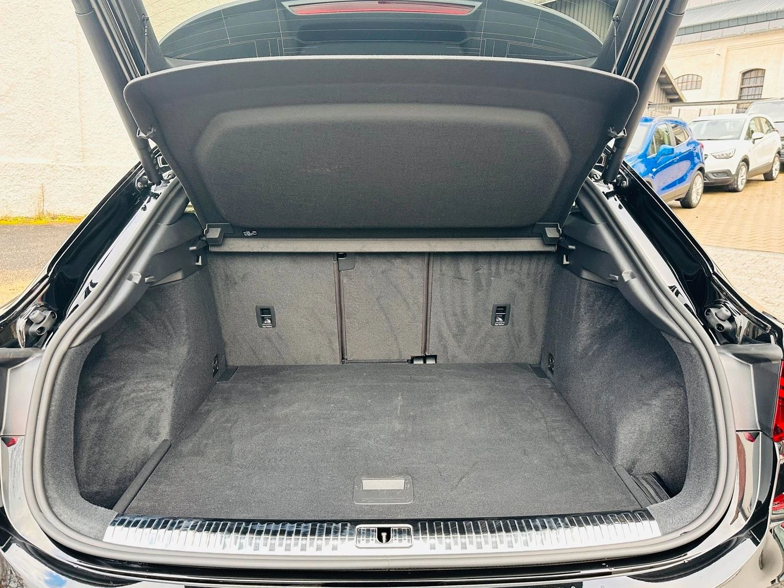 Audi Q3 Sportback*S line*40 TDI*ACC*MATRIX* | Mobile.bg   17