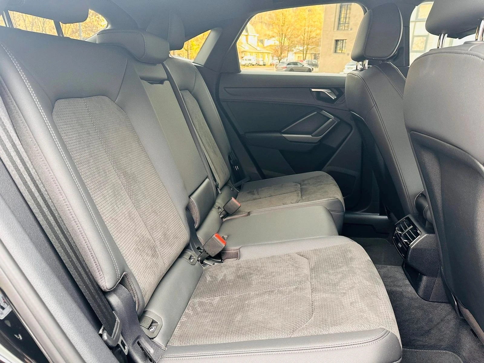 Audi Q3 Sportback*S line*40 TDI*ACC*MATRIX* | Mobile.bg   16