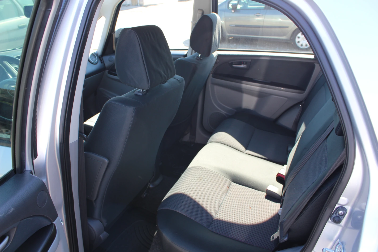 Suzuki SX4 1.9ТДИ 4х4 | Mobile.bg — изображение 13
