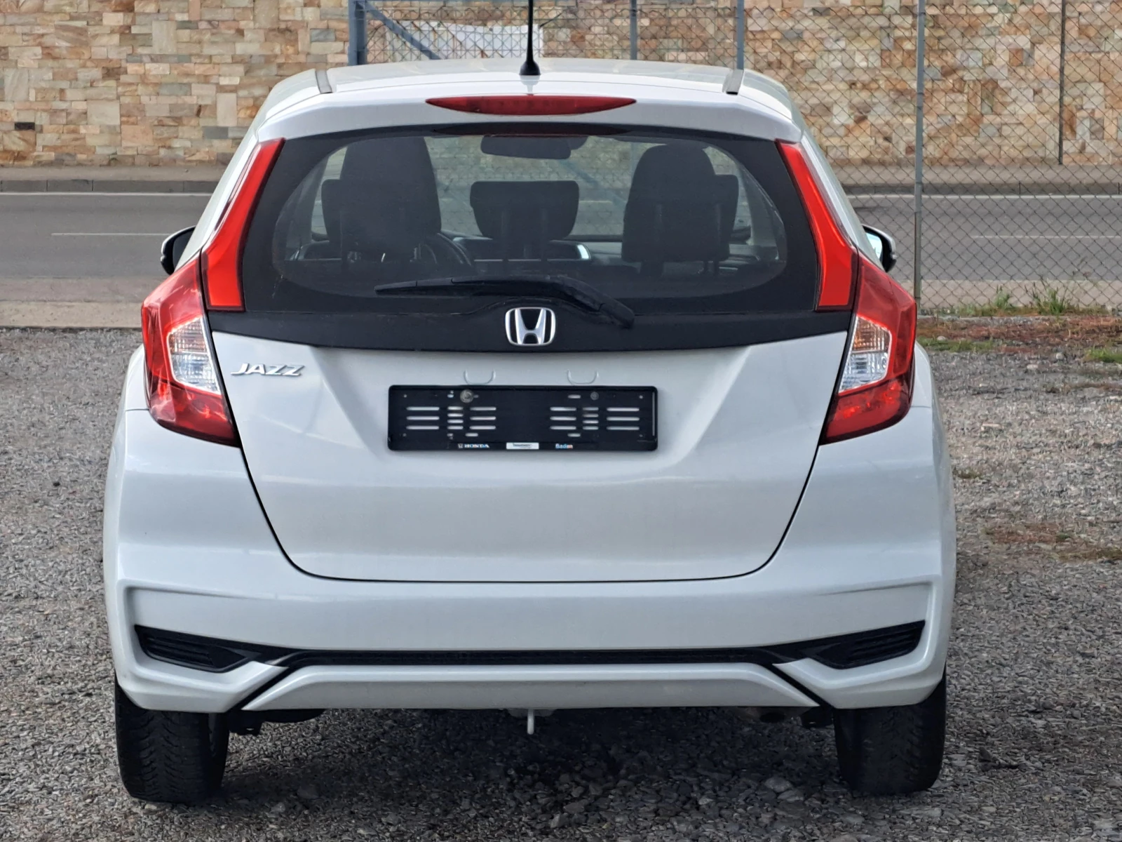 Honda Jazz 1.3/101к.с. АВТОМАТ Face lift - изображение 6