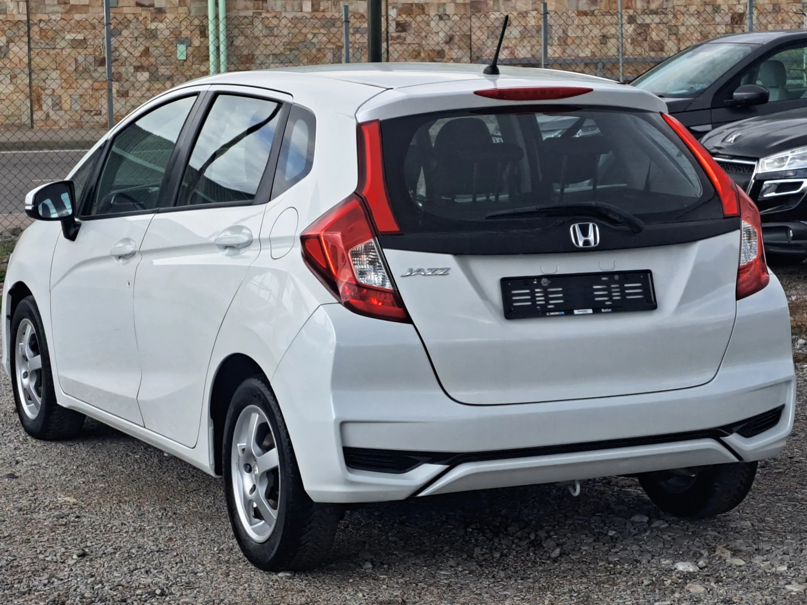 Honda Jazz 1.3/101к.с. АВТОМАТ Face lift - изображение 4