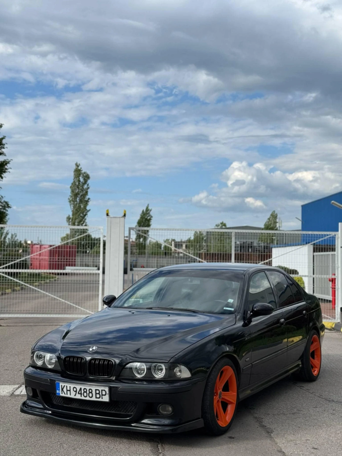 BMW 523  - изображение 4
